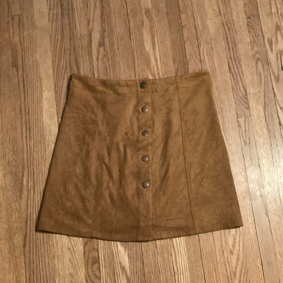 Xhilaration Brown Button-Up Suede Skirt - Picture 1 of 6